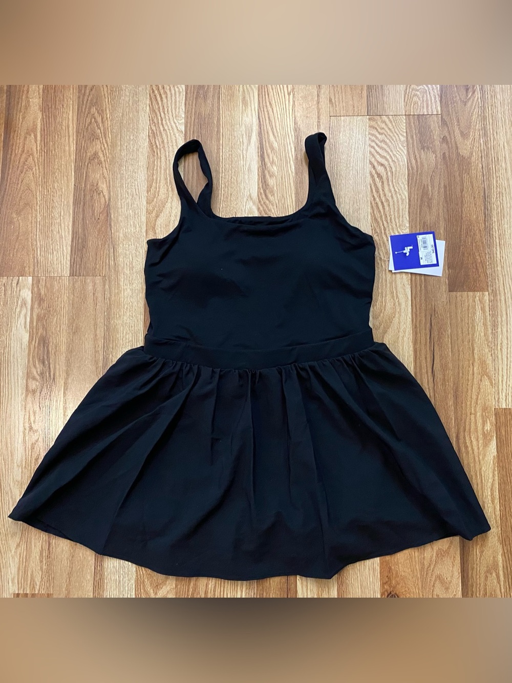 Athletic Skirt-Shorts Combo Size Medium NWT